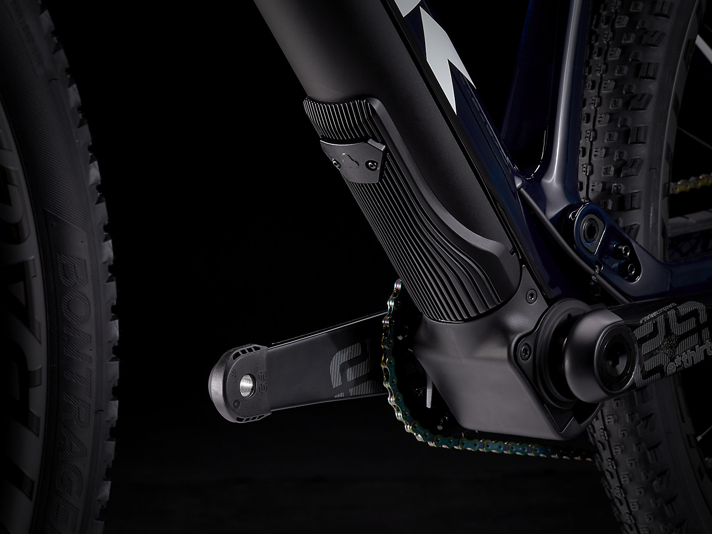 ECaliber99XX1AXSUS_21_34710_B_Alt1