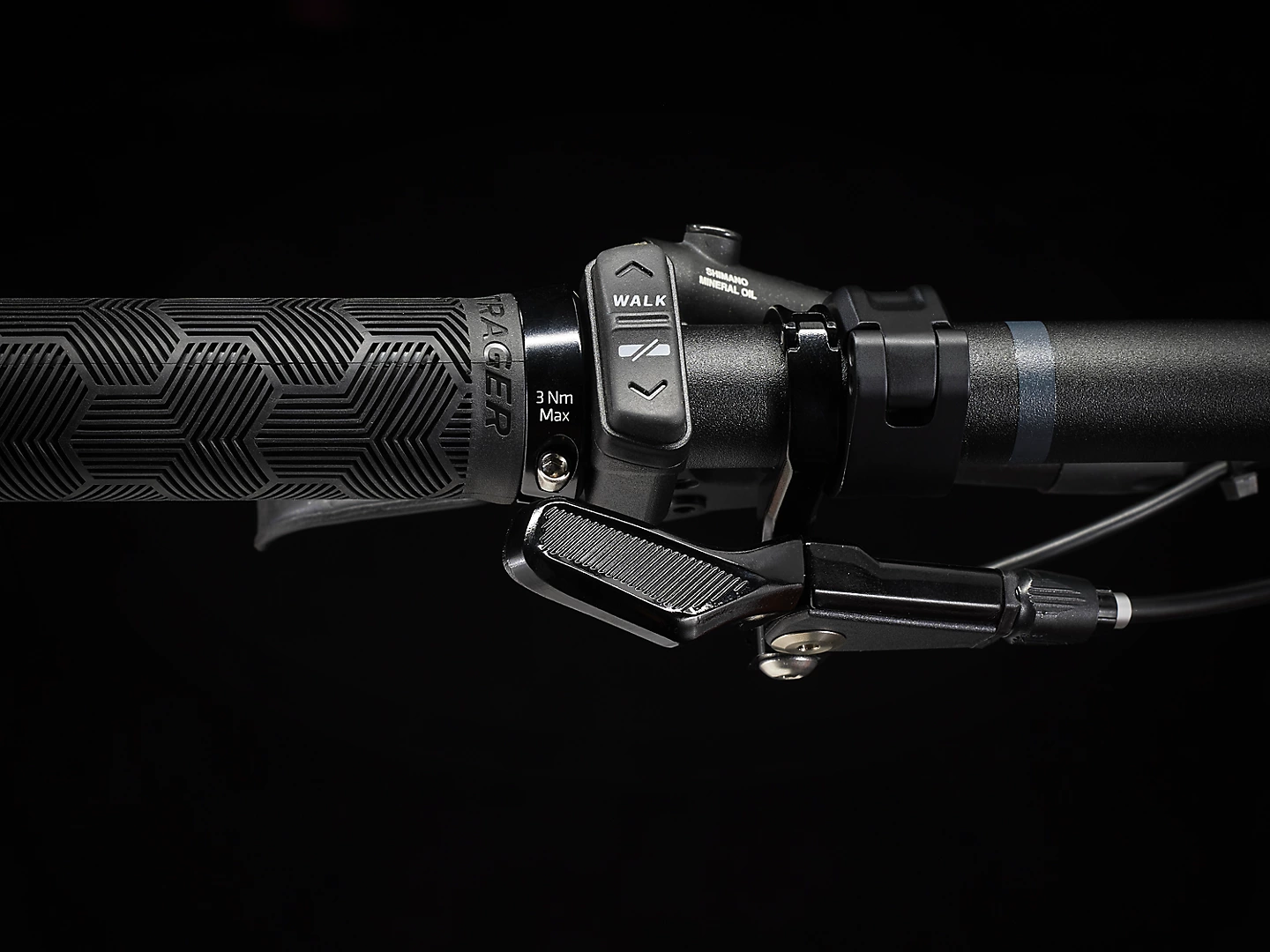 FuelEXe97SLXXT_23_36365_A_Alt3