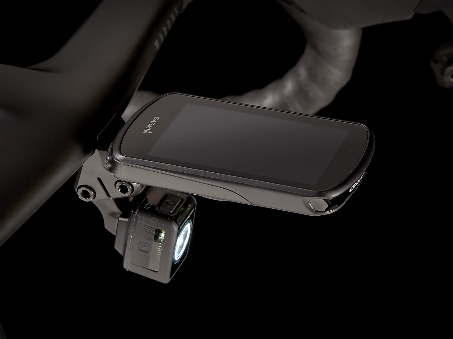 MadoneSLR6_23_37416_A_Accessory2