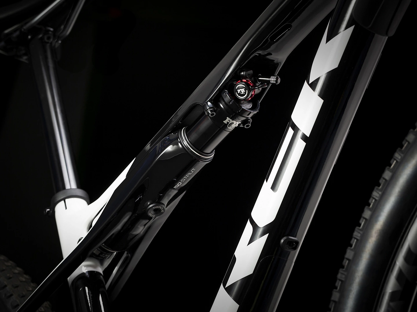 Supercaliber97_20_28588_A_Alt2