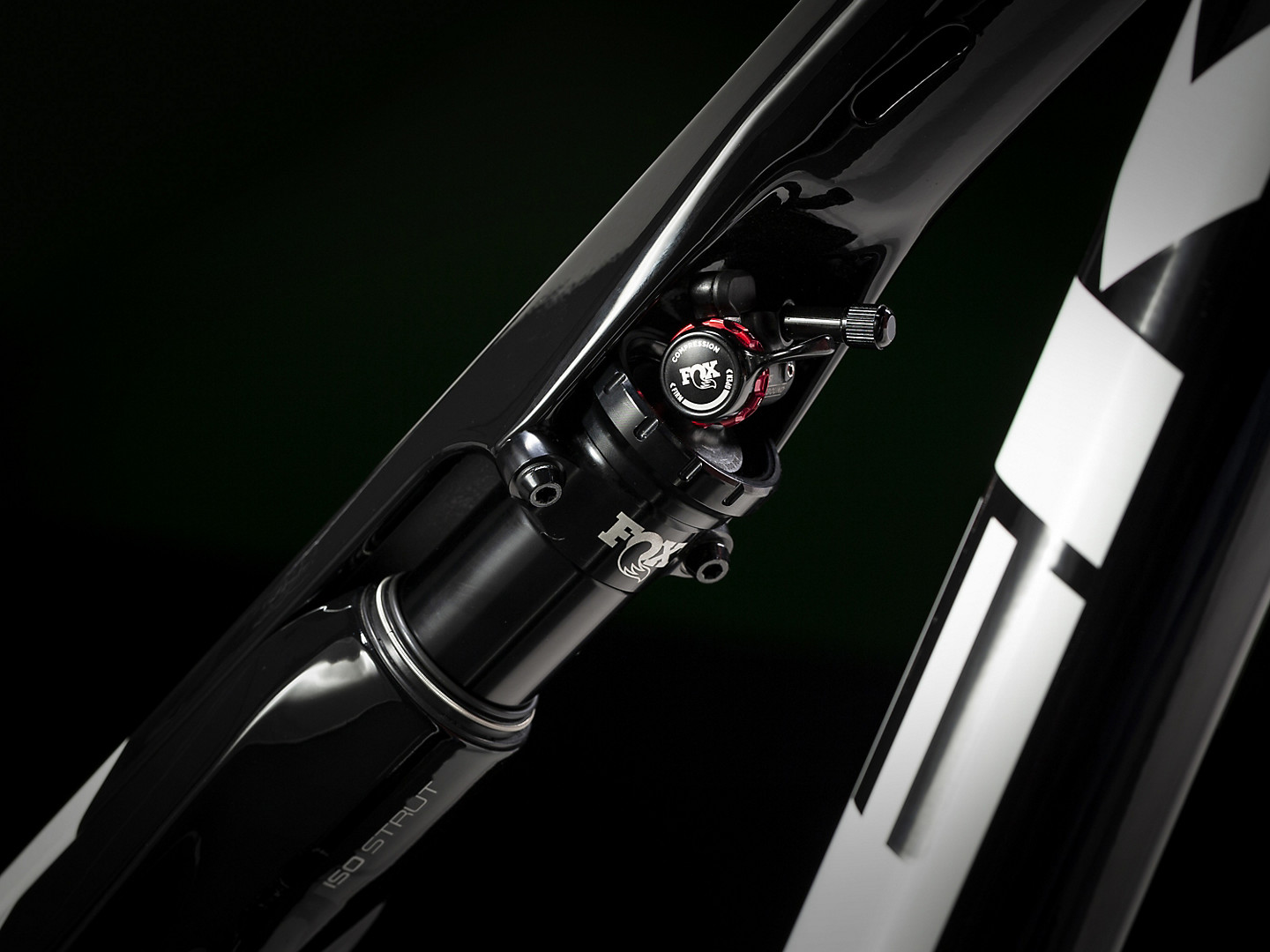 Supercaliber97_20_28588_A_Alt4