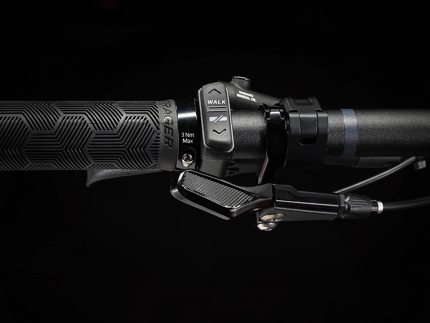 FuelEXe95Deore_23_36374_A_Alt3