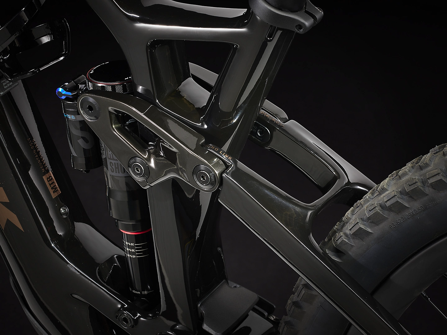 FuelEXe98XT_23_36375_A_Alt5